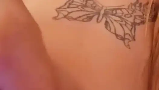 Kompilasi main bellybutton