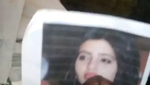 Sert üzerinde ovmak kırmızı horoz üzerinde sammu vadina dudaklar -2