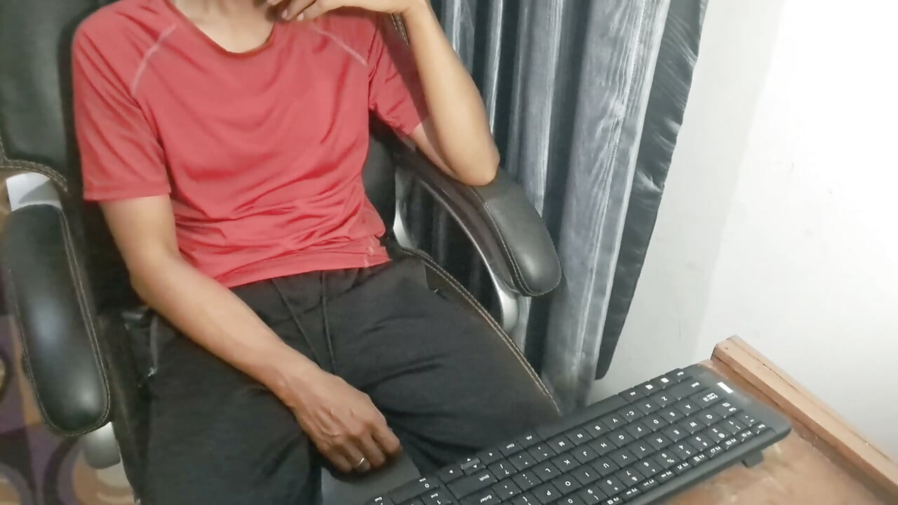 Exotic skinned asian adult male reaction watching jav movie