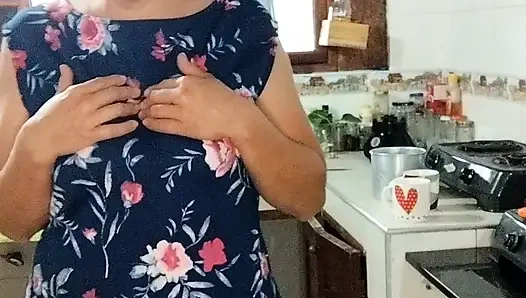 Single mother masturbates with her fingers