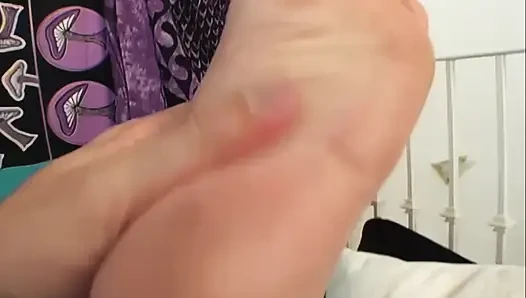 Klasik PAWG Ateşli Kız Büyük Bir Yüze Boşalma Alıyor! Vandalia