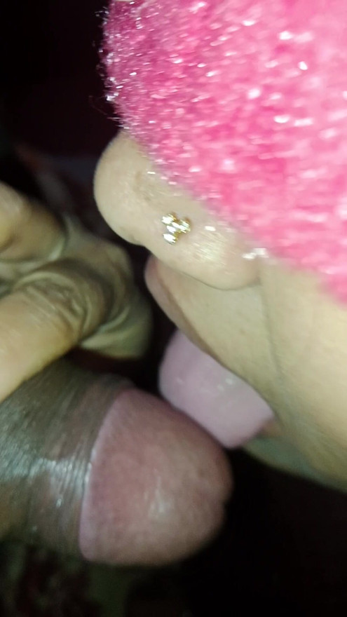 Bú con cu mập mạp của tôi, em yêu.