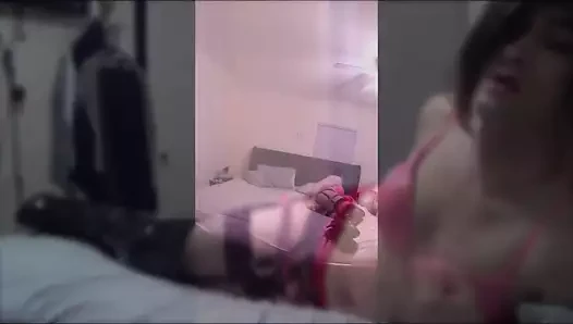 Sissy cd vickie robert'in usta karl için ilk videosu.