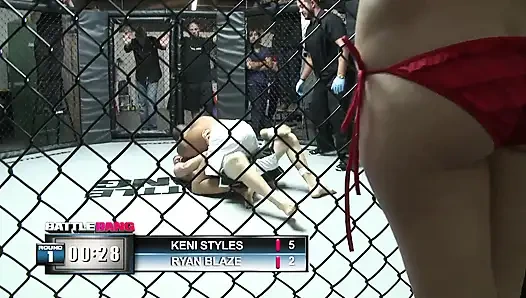 Büyük memeli esmer götten sikiliyor