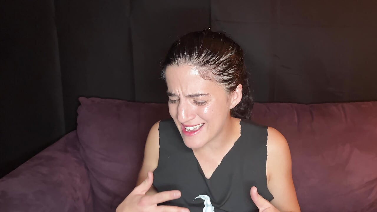 Feeling around in the dark - Blindfolded lovers meet for the first time - Cliff Media Productions
