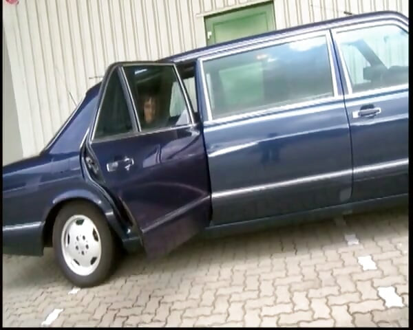 Tvrdi kurac jebe njegovu aferu
