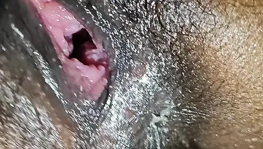 Hintli köylü sıska kız sert ağız sikişi ve derin sikiş siyah amcık sert sikiş.