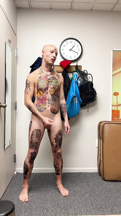 Face Tatted Twink Jerking While Dildo Fucked
