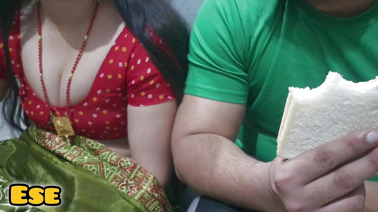 Choli Ke Piche Kya Hain ft. Alisha Bhabhi.