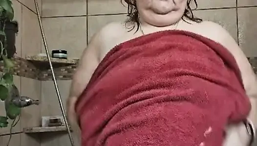 Vicki dries si suster nakal ini dan berolahraga sama pria lain setelah dientot habis-habisan