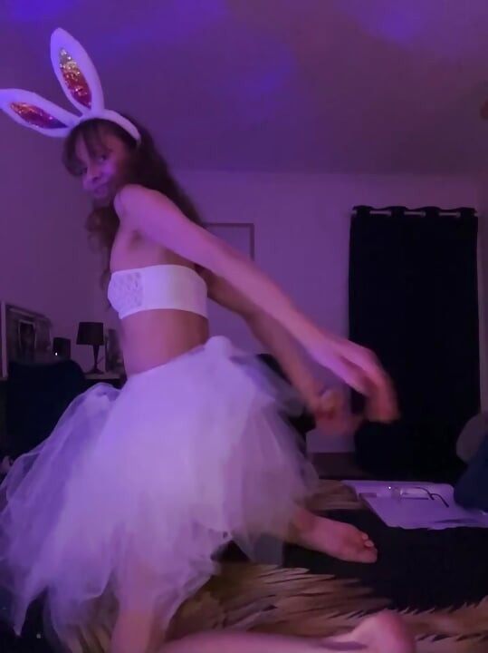 Naakte Danser Konijn
