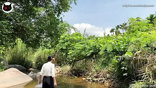 Mia in Riverside Lust