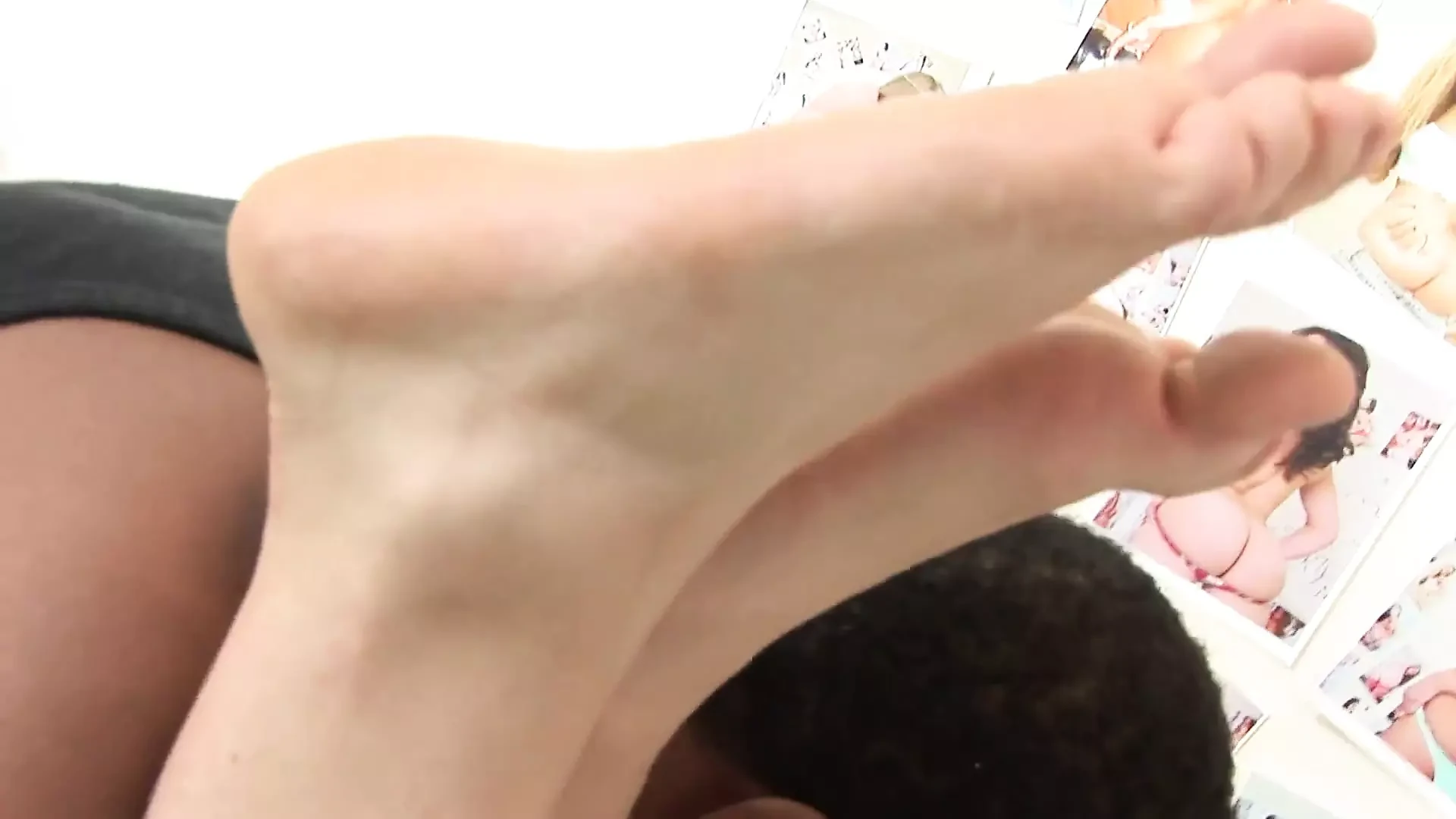 Tattooed slut says yes when it comes to random sex with a black guy