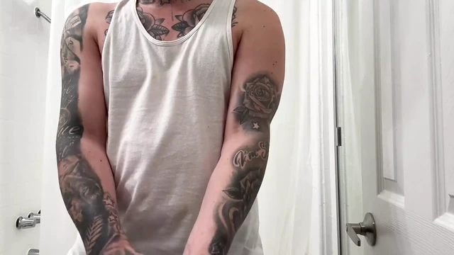 Bray Love Jack off with Gloves and Cum