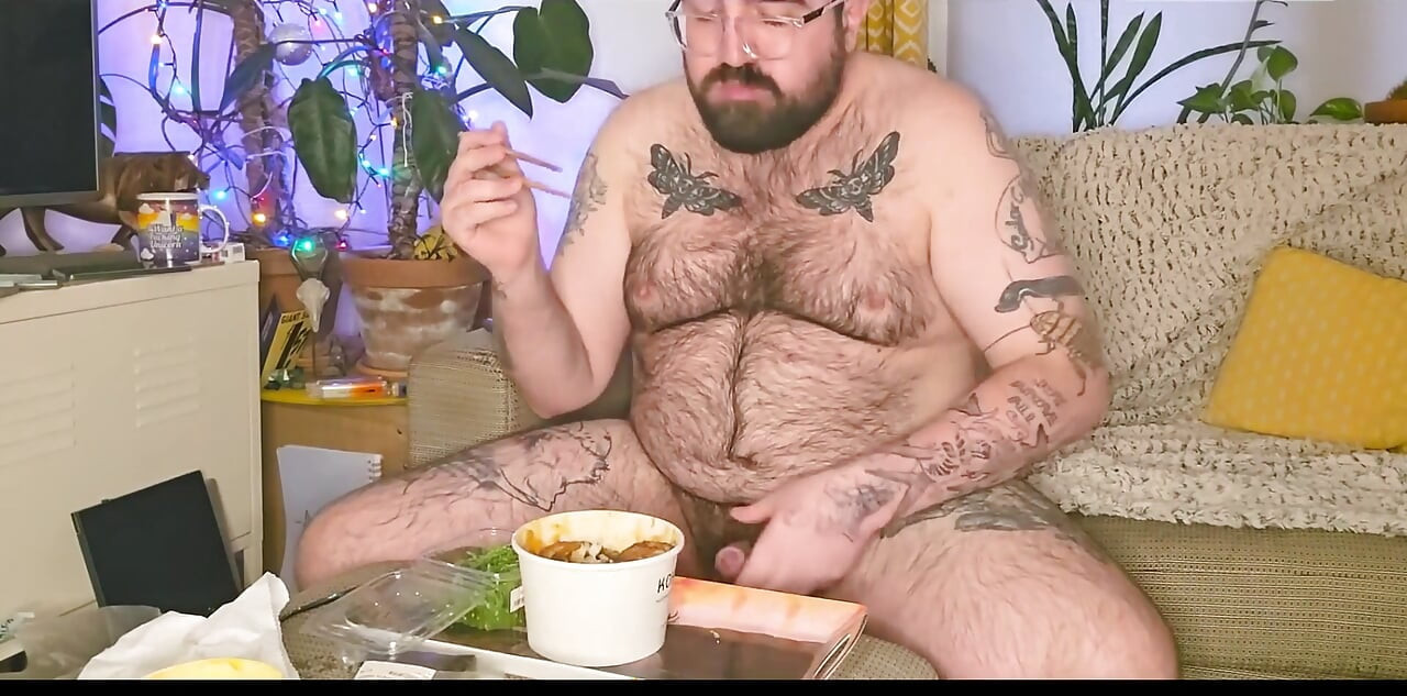 Stepdaddy Stuffs His Face with a Takeaway and Enjoys It so Much He Wanks with the Sauces!