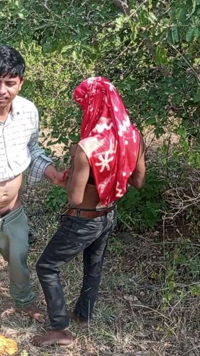 Indian Threesome Shemale - a young Shemale roaming the in the forest and young man so she makes love with great Sex | Clip 2