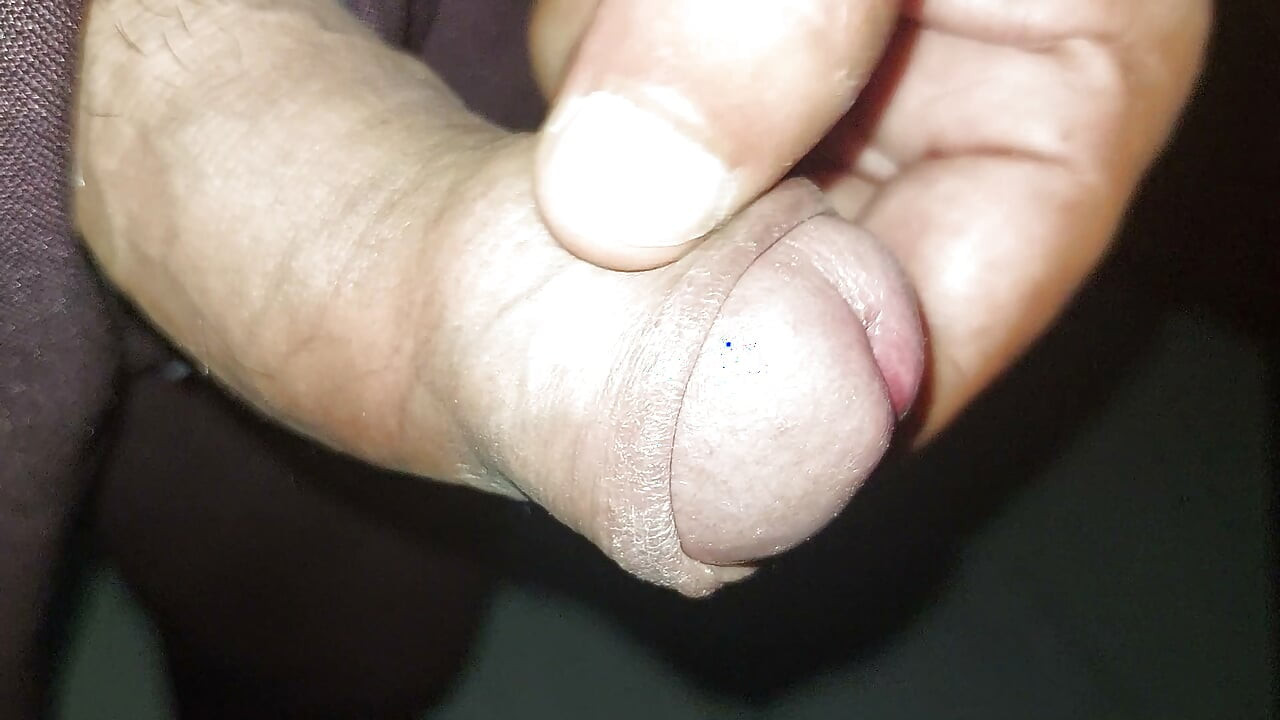 Daddy gives me handjob for sex education
