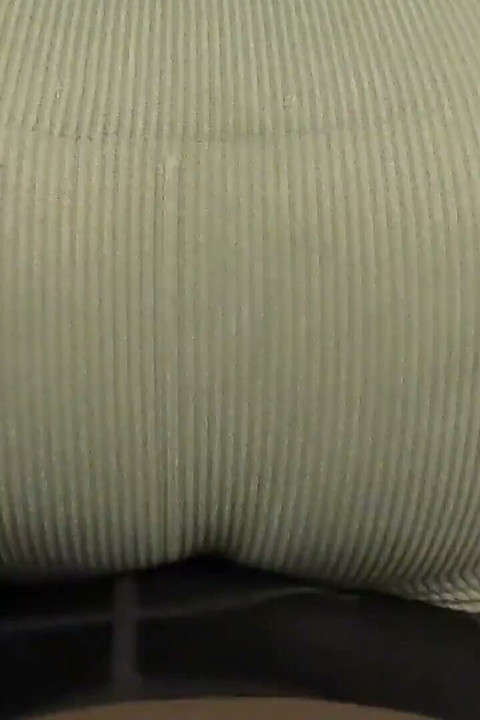 طحن يوم كارديو مع كادينس لوكس
