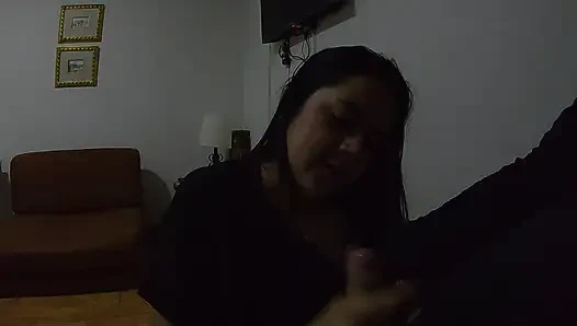 Фигуристая занимается сексом с гринго