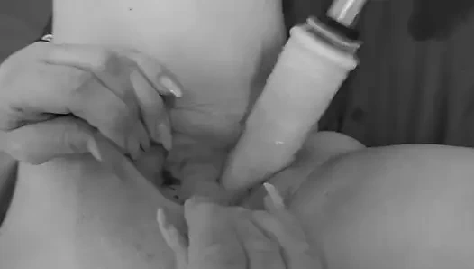 Sylvies Double - Fisting and Fucking Machine