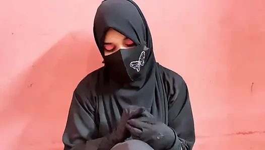 Sexy girl is come to my house for hard fucking