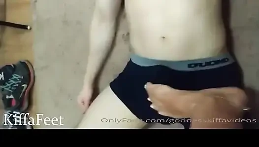 Tanrıça Kiffa yatağında