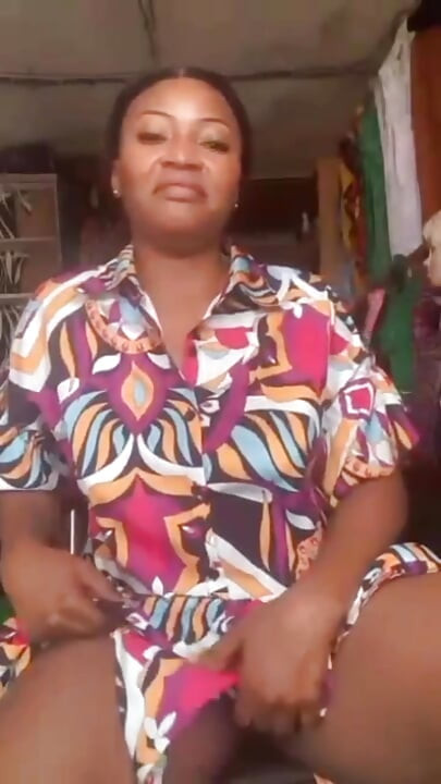 Public Masturbation of a Horny Mama Playing Her Fat Pussy in Her Shop for Her Lover