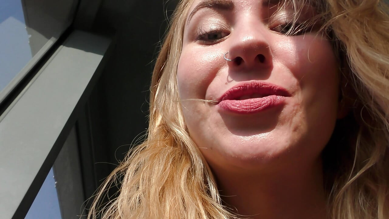 ウェブカメラモデルとの公然たるセックス