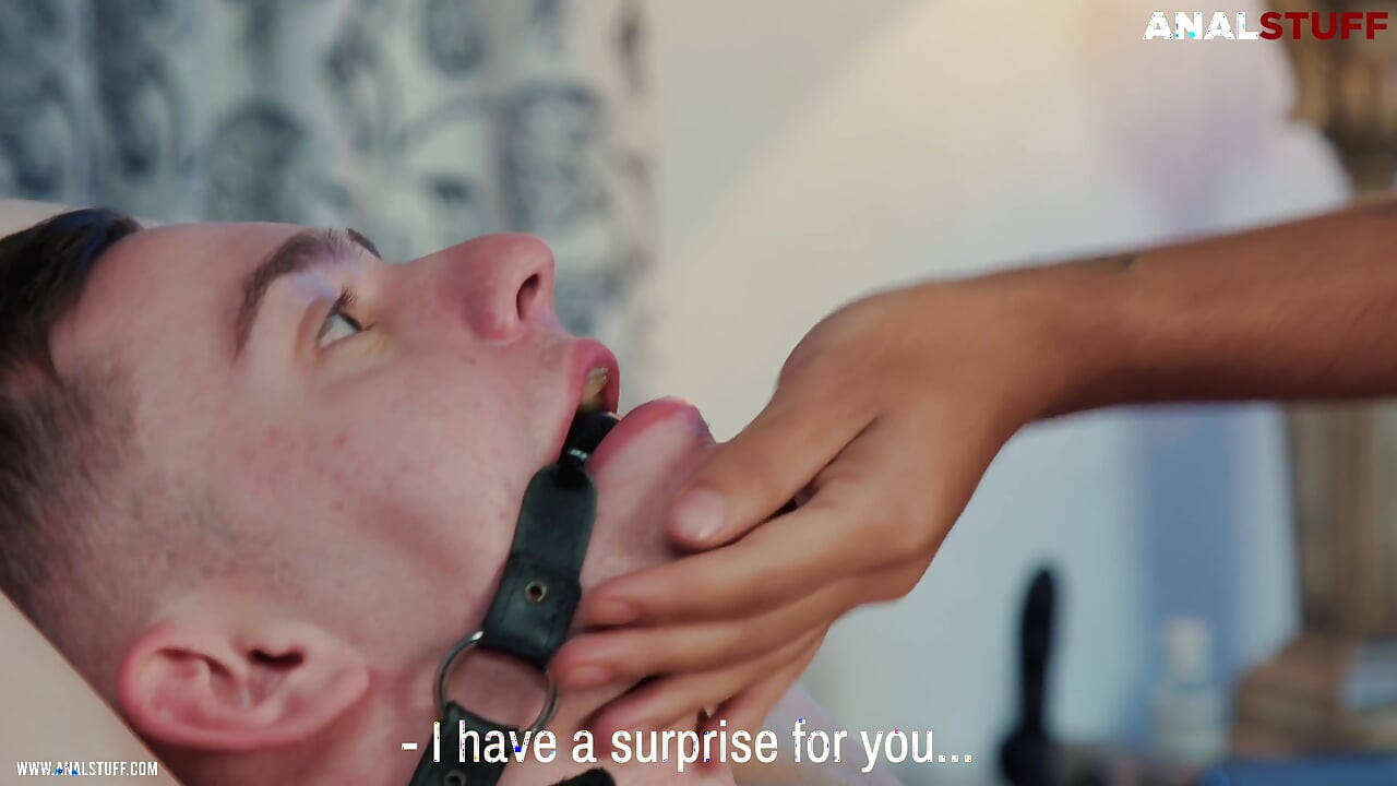 Mdf: Twink Enjoys His Boyfriend's Chastity and Makes Him Shiver with Pleasure!