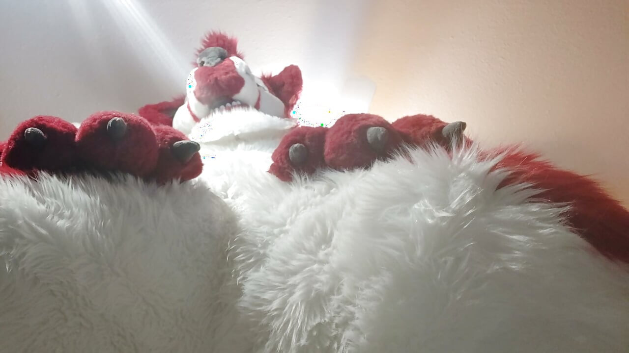 Fursuit omorashi - wetting myself in my full-body murrsuit