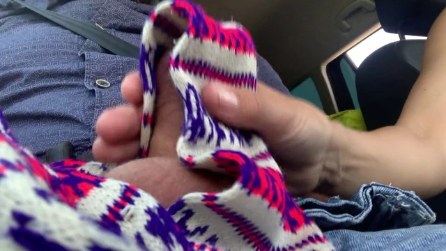 Scarf Handjob in car