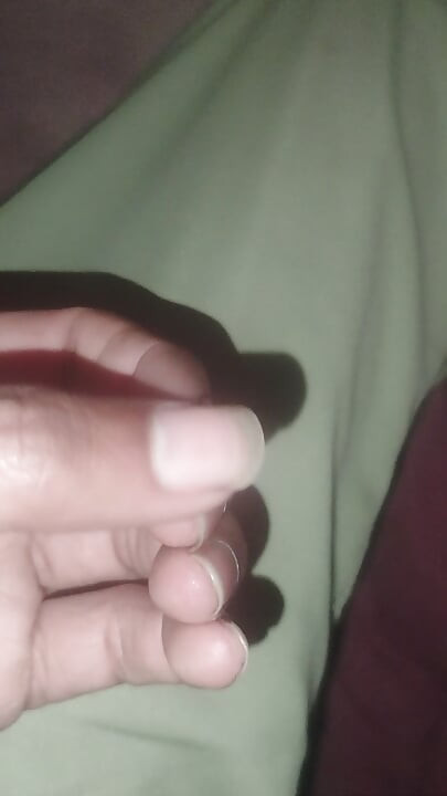 Who wanna get scratched by my nails