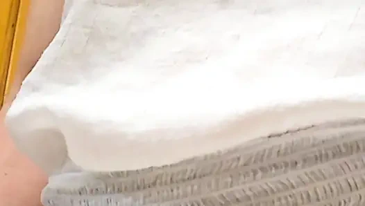 Longpussy. Kadın gücü. Narin ve talepli.