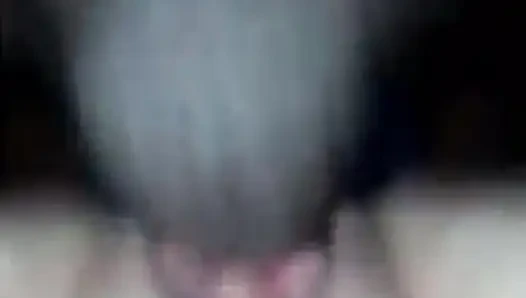 Memek botak cewek ini dientot habis-habisan sama kontol raksasa pria kulit hitam - pov