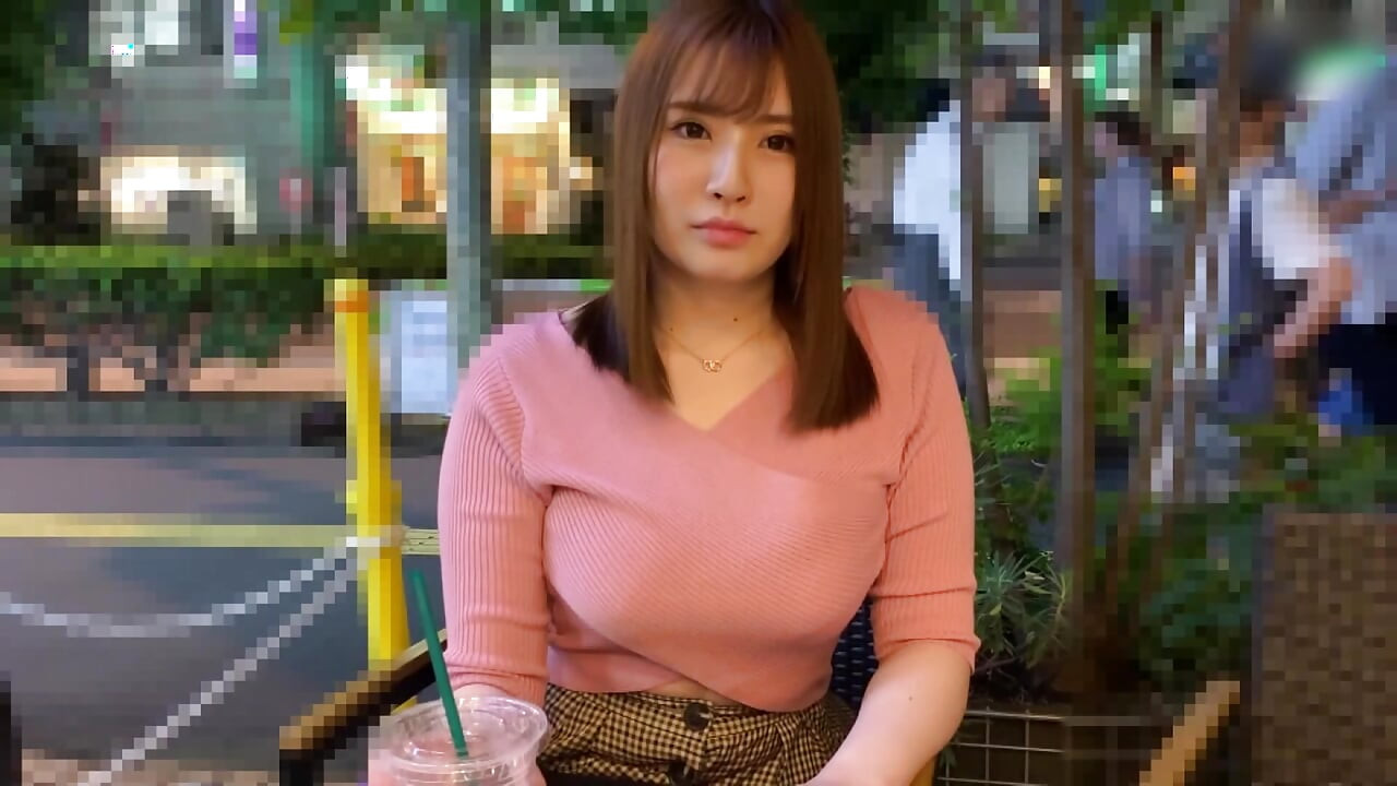 A189F09 Aku sangka ia kerja malam, tetapi ternyata ia kerja sambilan di restoran yakitori! Satu malam seks zakar yang sengit dengan wanita cantik yang penuh dengan feromon dan model!