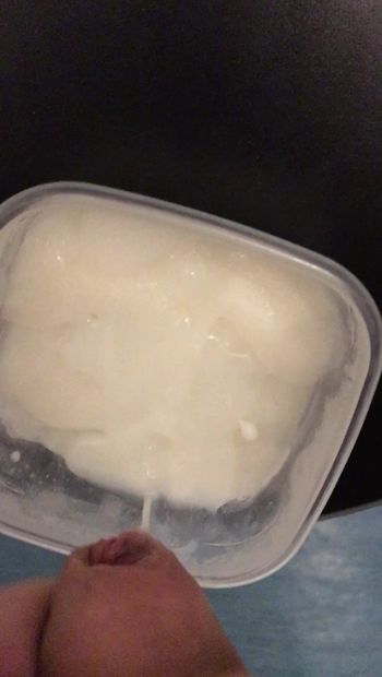 Filling up my jar of frozen sperm