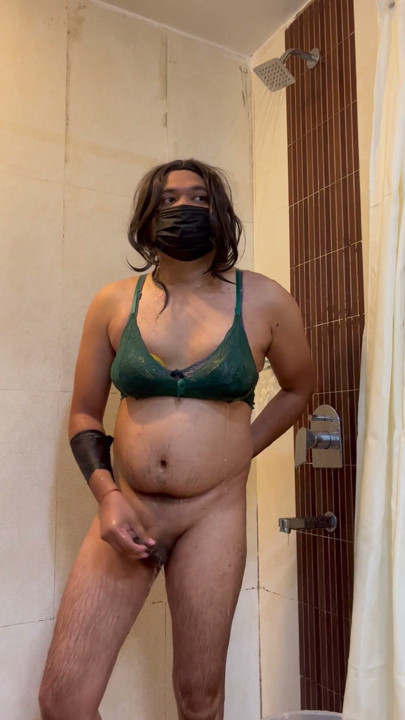 Jessica Nude Shower | Clip 2