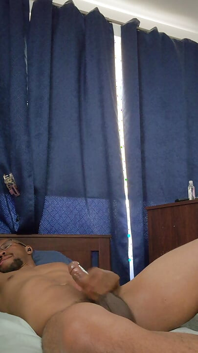 BBC thick and horny after gym that needs to cum