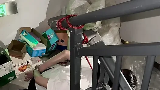 Disiplinli isyanın açık havada cezası