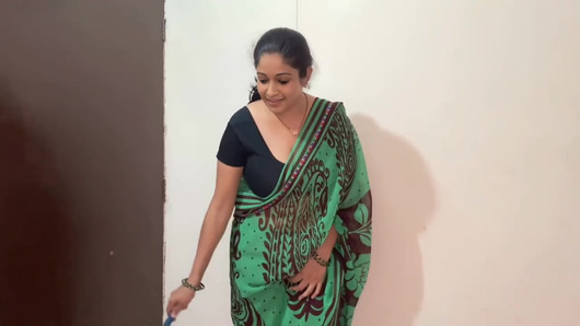 OMG Dost Ki Maa Chod Di- Pehla Baar Dost Ki Maa Ki Chudai Jab Woh Ghar Par Akela Thi