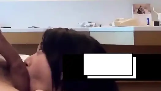 Шаловливая Хотвайф