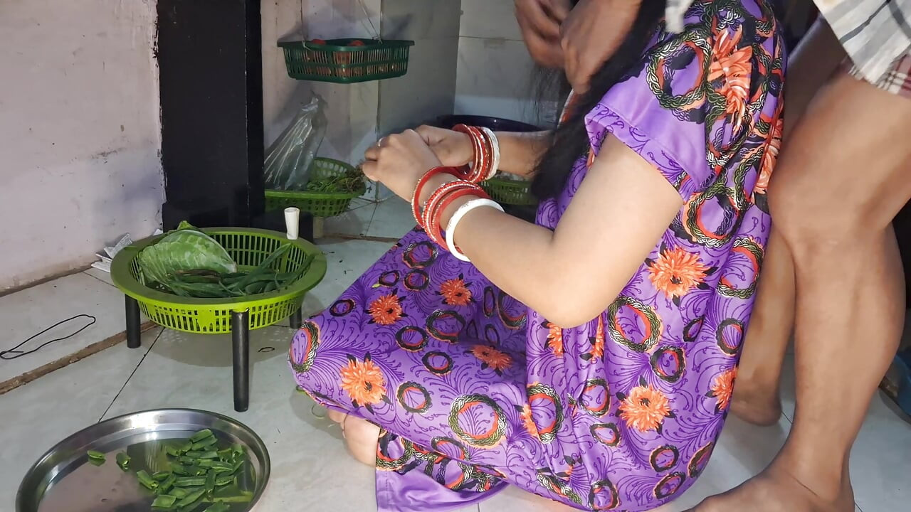 Bhabhi and Devar sex in Kitchen housewife bhabhi