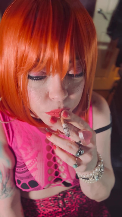Ginger BBW Cutie Tina Snua Smoking A Cork Cigarette With Lots of Drifting, OMI, OME & Snap Inhales | Clip 1