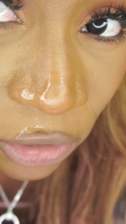 Vanniall is Pretty in Pink and Full of Cum - Black Trans Girl Cumshots on Cam | Clip 3