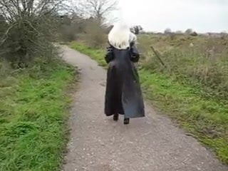 walking step mom