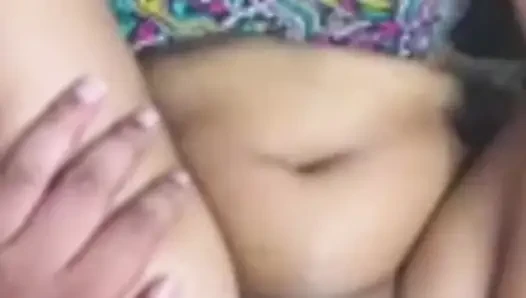 Sexy bhabhi ki chudai room band karke