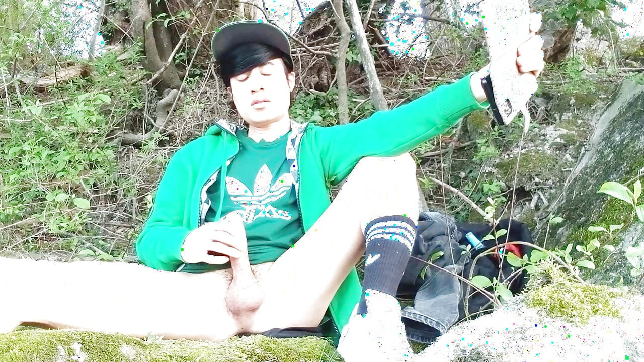 Jon Arteen. Twink's Jerk Off Outdoor in Nature Ends in a Frustrating Ruined Orgasm. Solo Tease, Long Build-Up, Loss of Control
