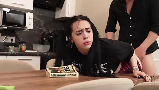 Sıkı öğretmen! Ona kötü bir öğrenci olduğumu söyleme. 4K HD Takımı Tim