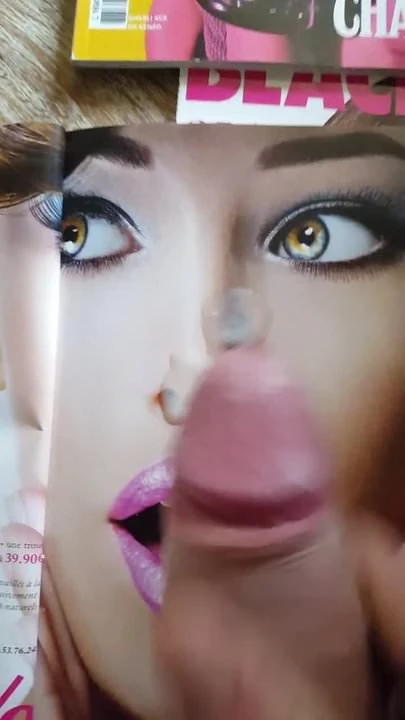 Handjob and cum on mag 13