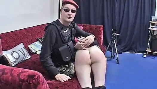 Lauriane'ın şaplak atma